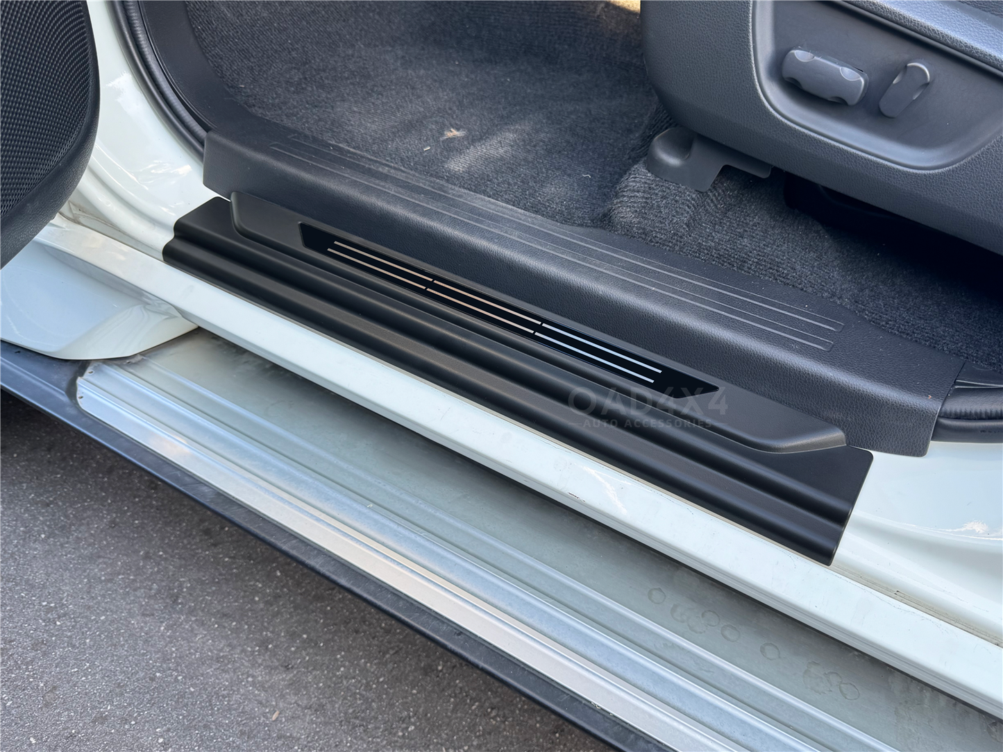 Black Door Sill Protector for Mitsubishi Pajero Sport 2015-Onwards Scuff Plates Door Sills Protector