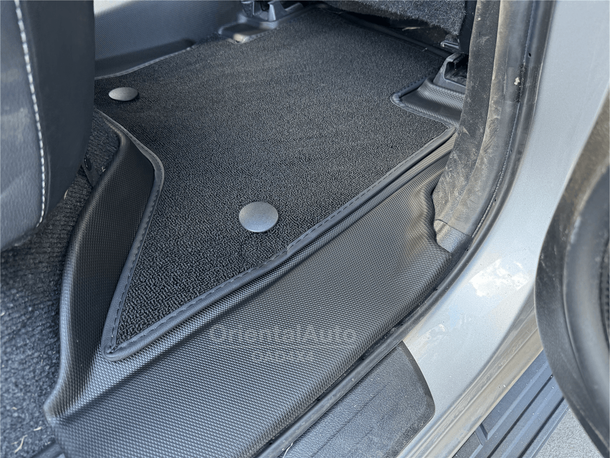 5D Double-Layer Car Floor Mats for Toyota Hilux Auto Transmission Dual Cab 2015-Onwards