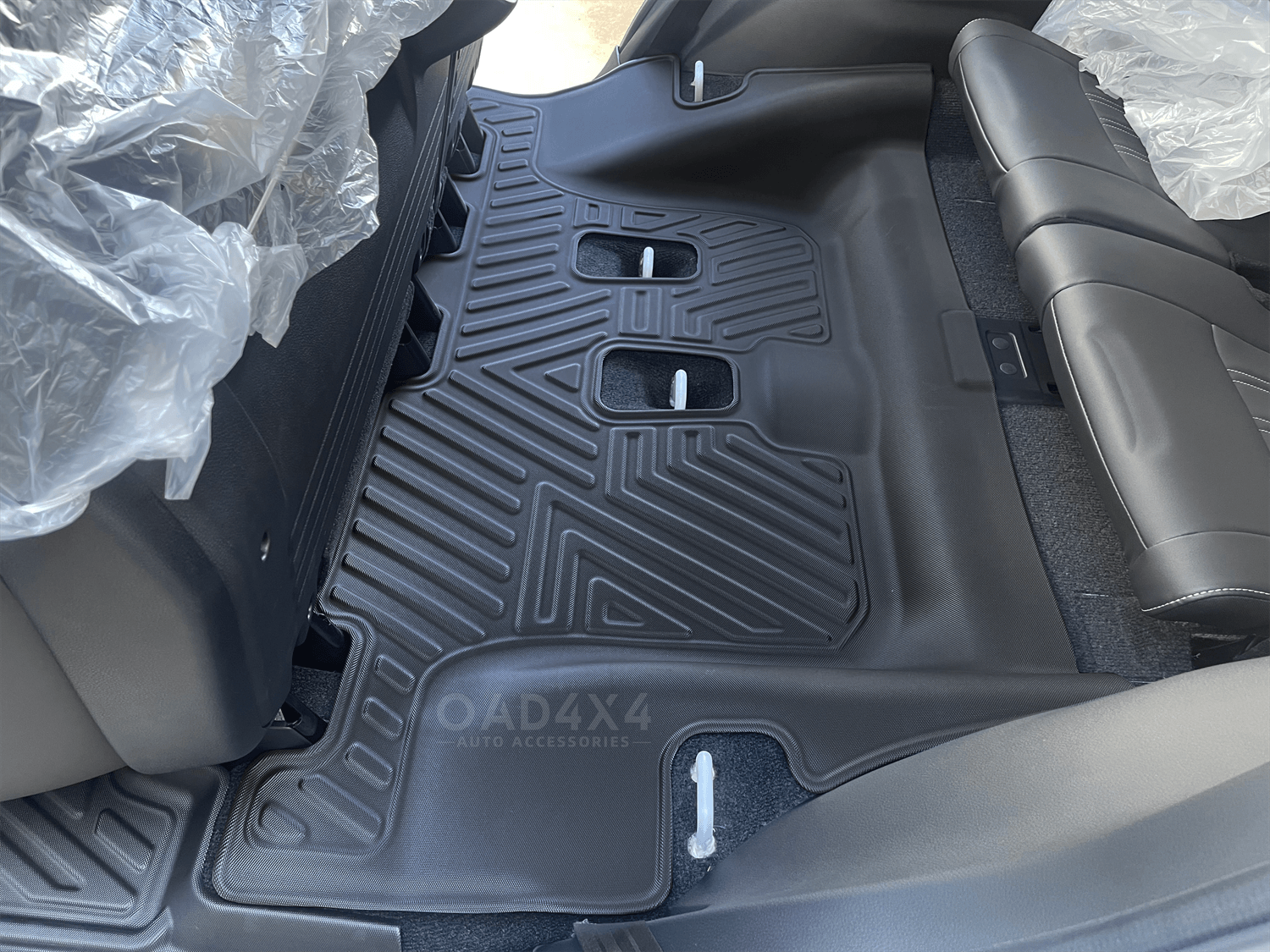Injection 7D TPE Car Floor Mats for ISUZU MU-X MUX 2021-Onwards