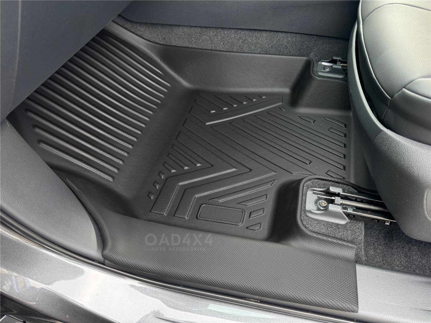 3 Rows 5D Floor Mats & 3D Cargo Mat for Toyota Kluger GX GXL 2021-Onwards Door Sills Covered Car mats + Boot Mat