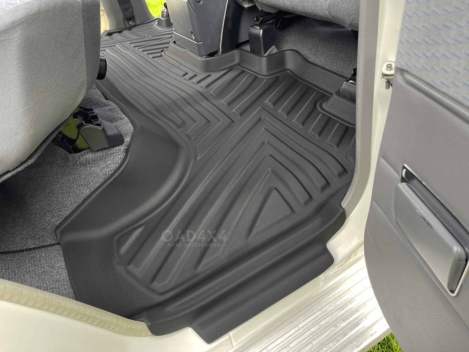 5D TPE Car Floor Mats for Toyota Land Cruiser 79 Dual Cab 2012-Onwards