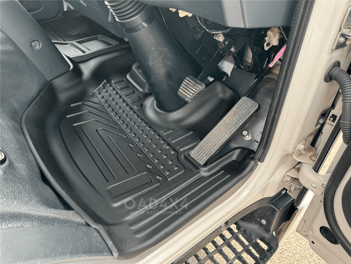 5D TPE Car Floor Mats for ISUZU N Series Auto Transmission 2018-Onwards