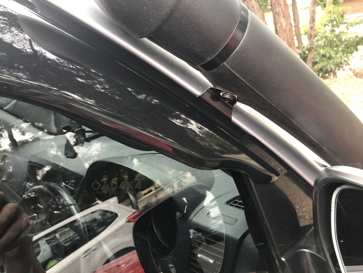 Luxury Weather Shields for Mitsubishi Pajero 2000-2021