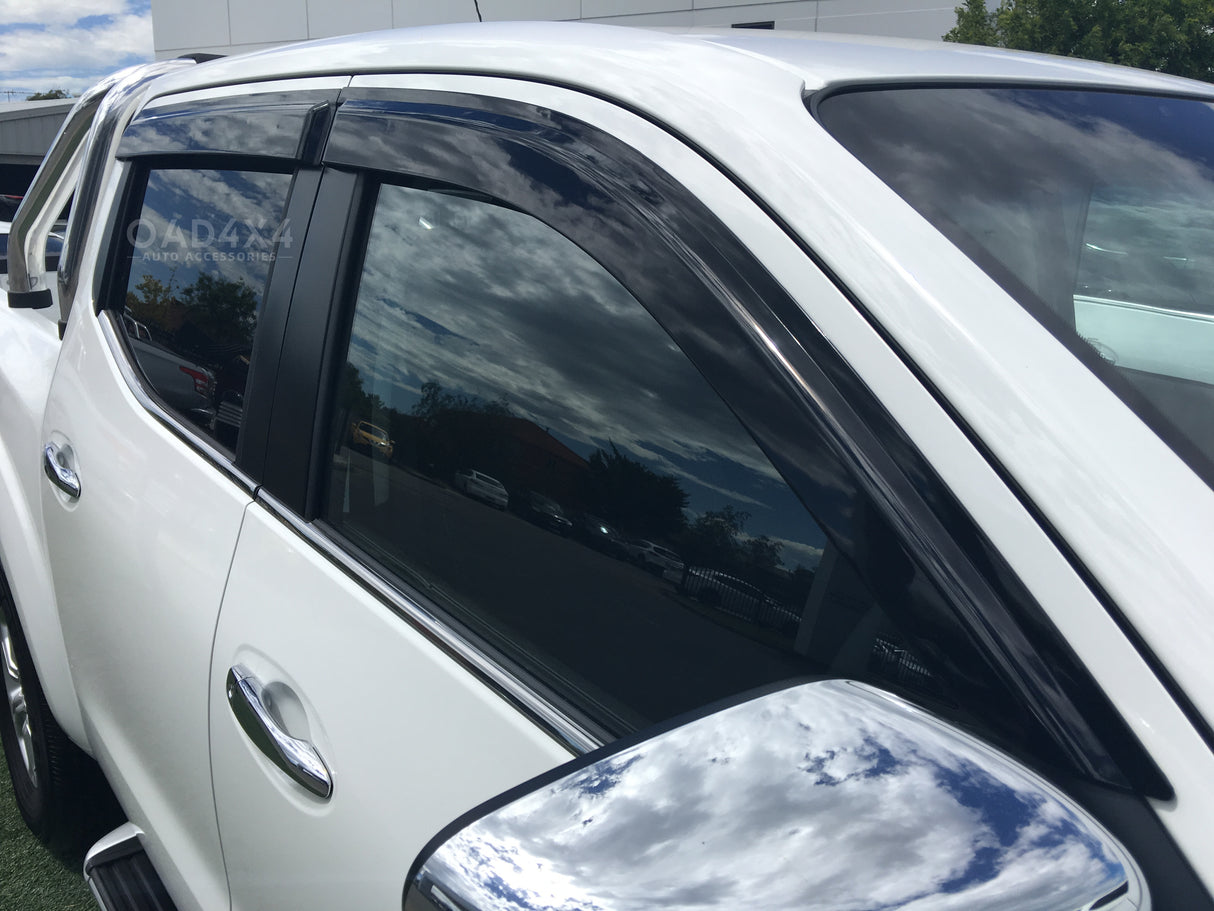 Bonnet Protector & Injection Weathershields for Nissan Navara NP300 D23 Dual Cab 2015-2020