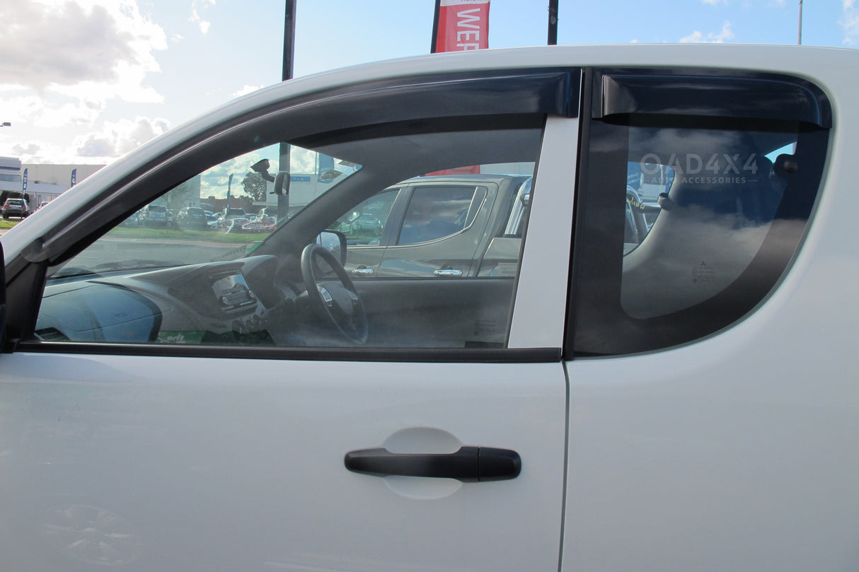 Bonnet Protector & Weathershields for Mitsubishi Triton ML MN Extra Cab 2006-2015 4PCS