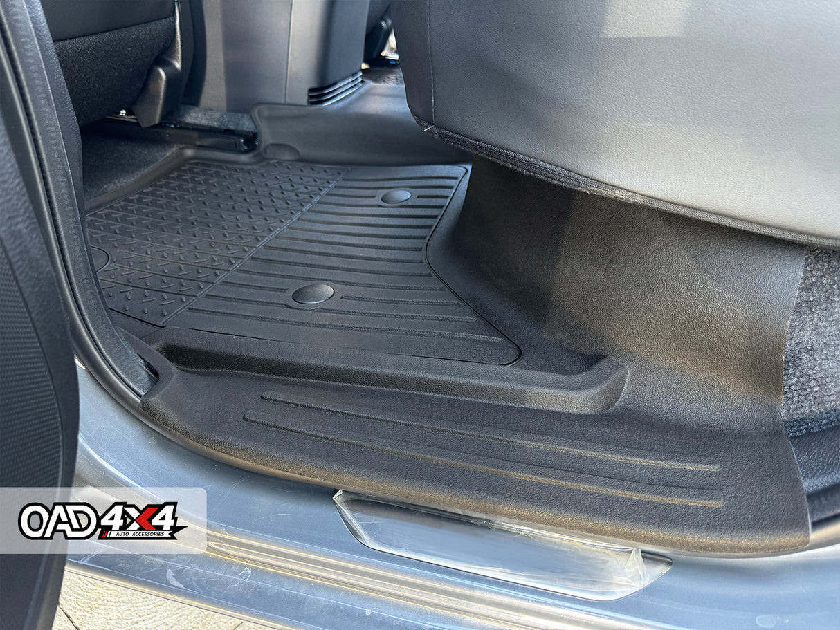 Injection 7D TPE Car Floor Mats for ISUZU D-MAX Dual Cab 2020-Onwards