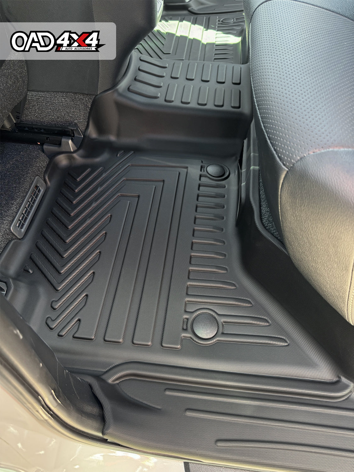 5D TPE Car Floor Mats for Toyota Hilux Dual Cab Hybrid/EV 2024-Onwards