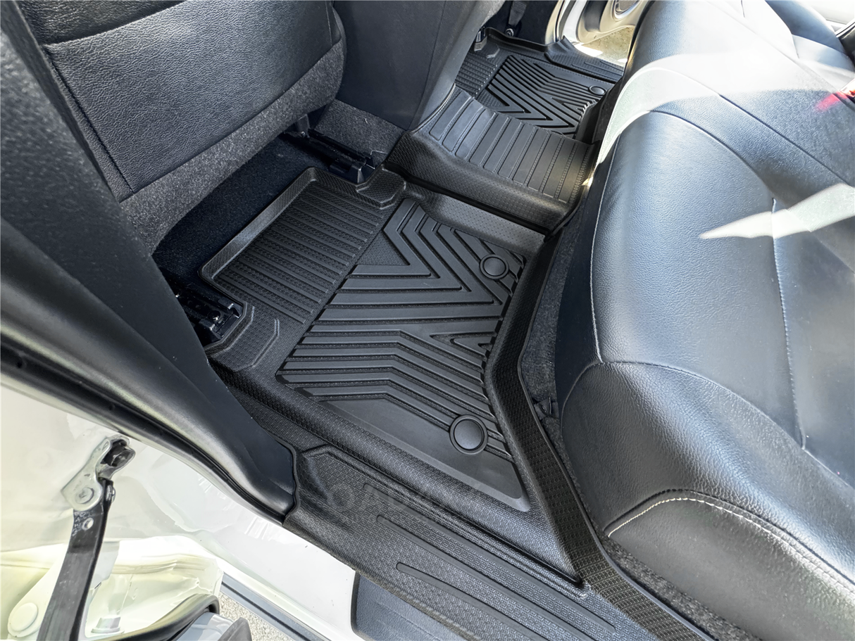 Injection 5D TPE Car Floor Mats for Toyota Hilux Auto Transmission Dual Cab 2015-Onwards
