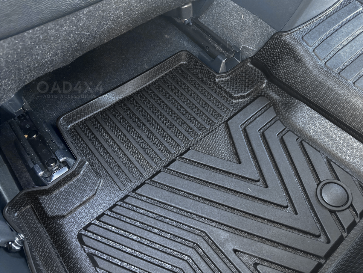 Injection 5D TPE Car Floor Mats for Toyota Hilux Auto Transmission Dual Cab 2015-Onwards