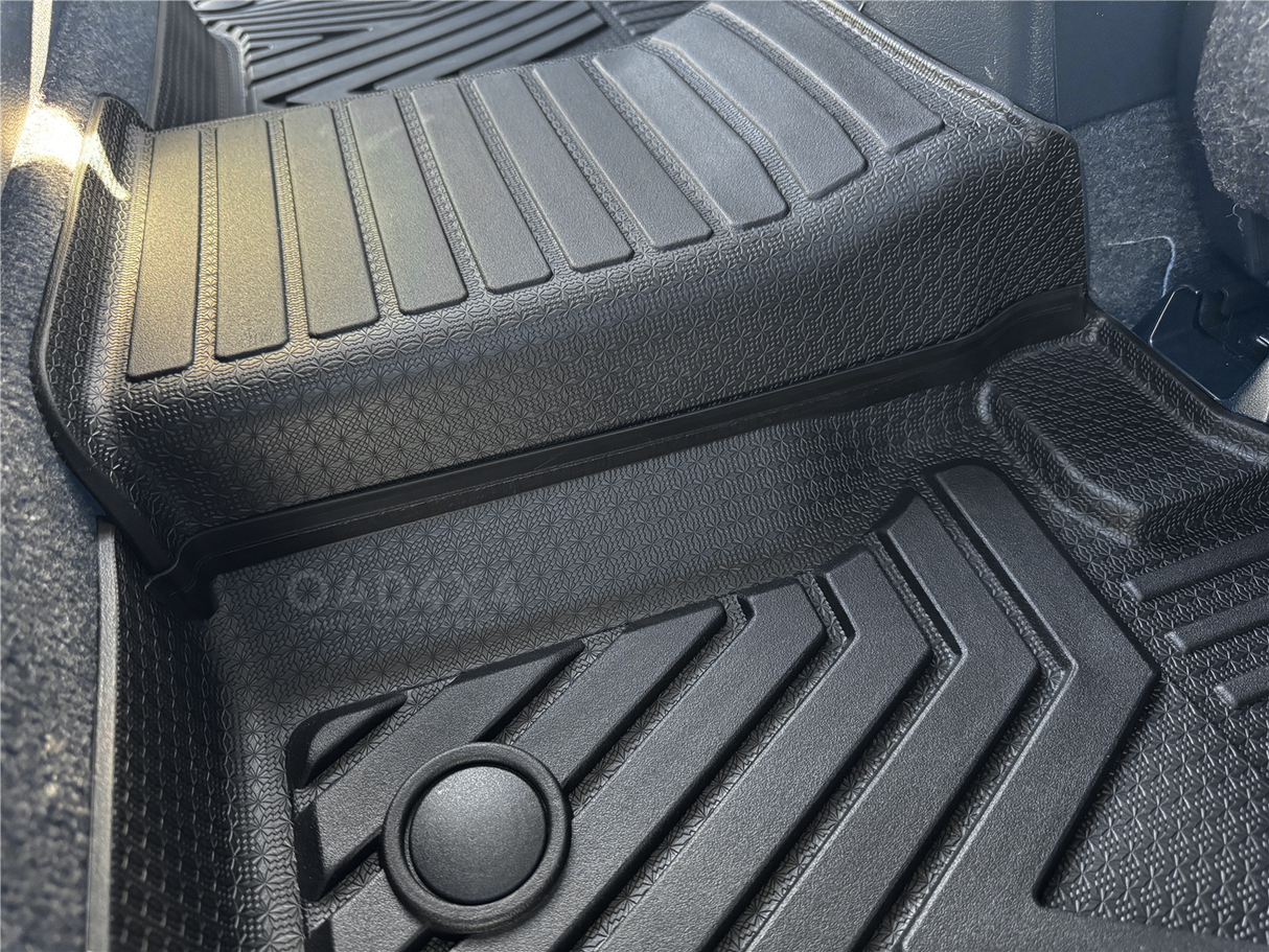 Injection 5D TPE Car Floor Mats for Toyota Hilux Auto Transmission Dual Cab 2015-Onwards