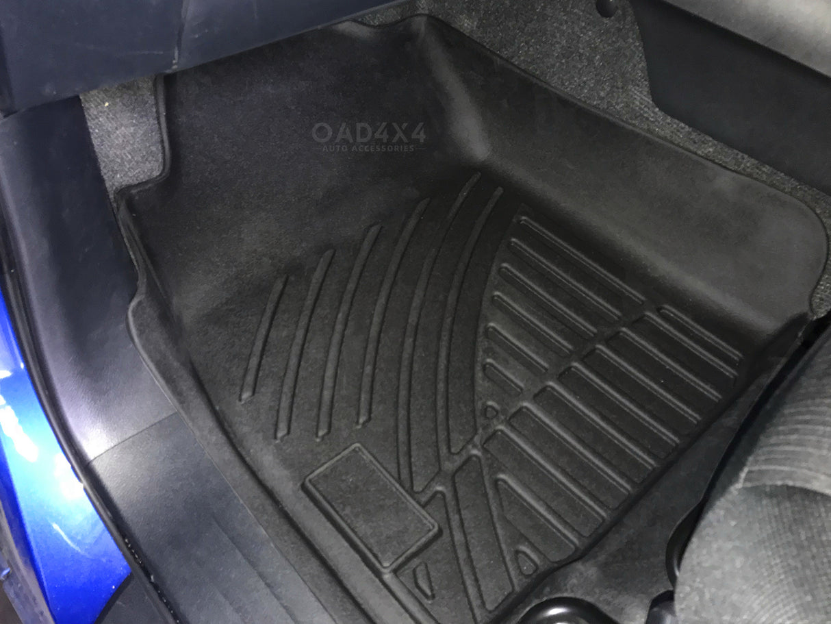 3D Floor Mats Car Mats for Toyota Auto Hilux Dual Cab 2015-Onwards