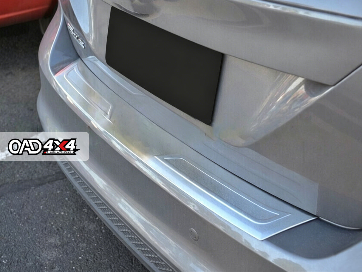 Rear Bumper Step Plate for Ford Focus Hatch 2011-2018