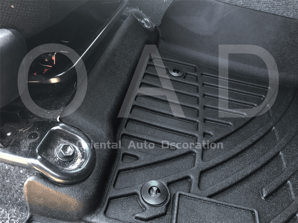 3D Floor Mats Car Mats for Toyota Auto Hilux Dual Cab 2015-Onwards