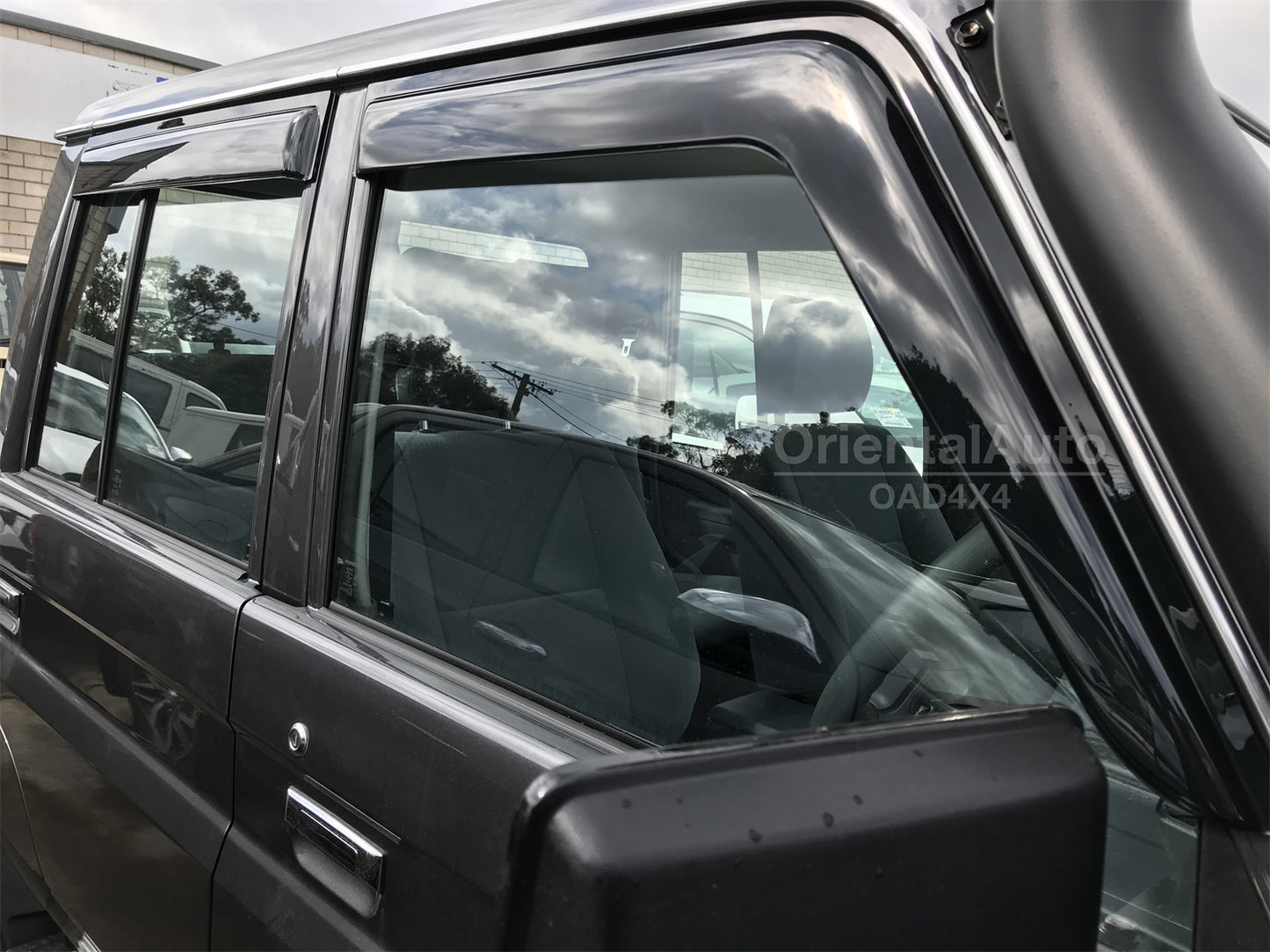 Luxury Weather Shields & 3D Dash Mat for Toyota Landcruiser Land Cruiser 70 76 79 2009-2023 Weathershields Window Visors + Dashboard Cover for LC70 LC76 LC79