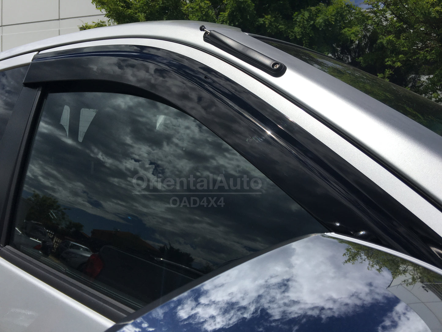 Injection 2pcs Weathershields Weather Shields Window Visor For Nissan Navara NP300 D23 Extra Cab