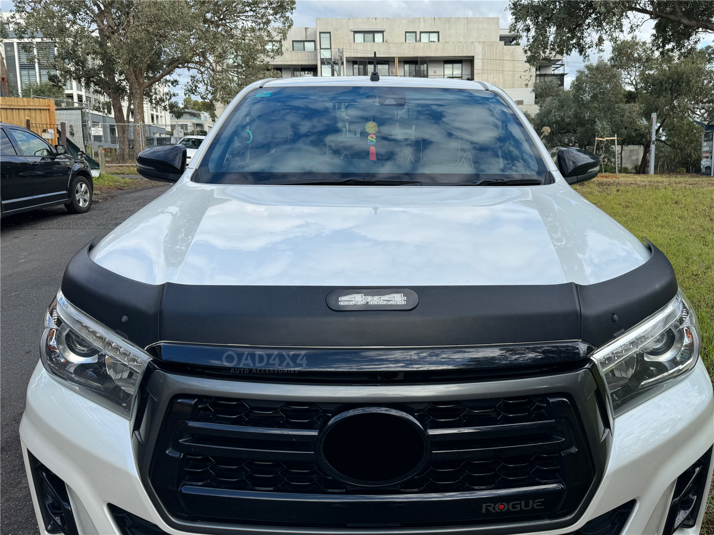 Injection Modeling Bonnet Protector & Injection Weathershield Weather Shields Window Visor for Toyota  Hilux Single / Extra Cab 2015-2020