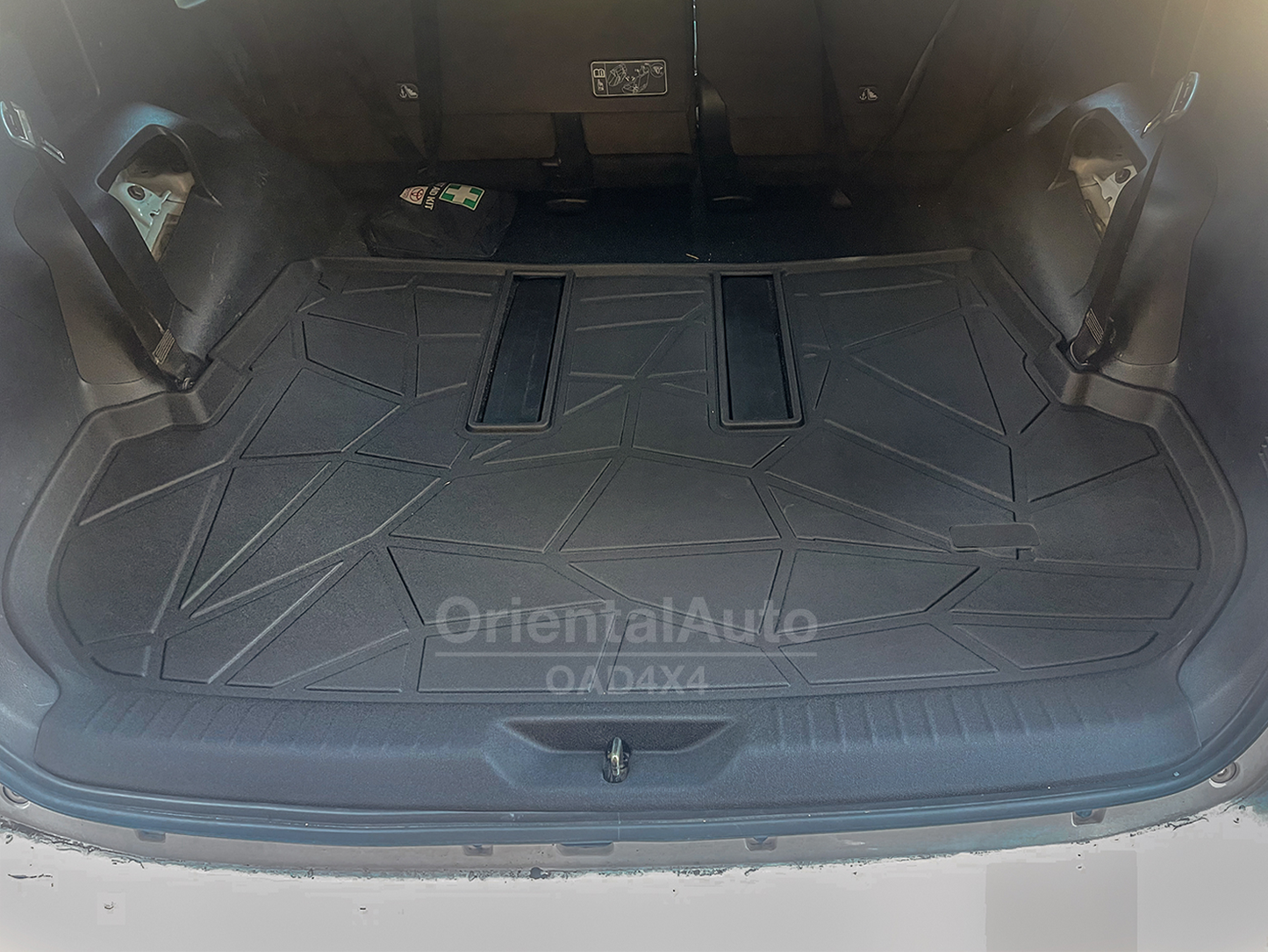 3 Rows 5D TPE Floor Mats & 3D Cargo Mat Boot Mat for Toyota Fortuner 2015-Onwards Tailored Door Sill Covered Floor Mat Liner