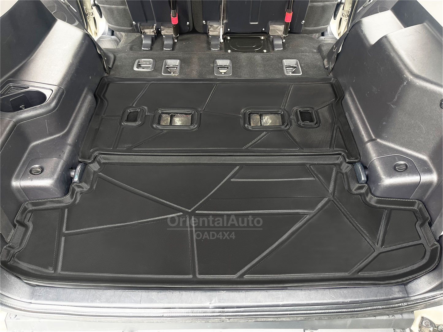 3D TPE Cargo Mat for Mitsubishi Pajero 2000-Onwards Boot Mat Boot Liner Trunk Mat