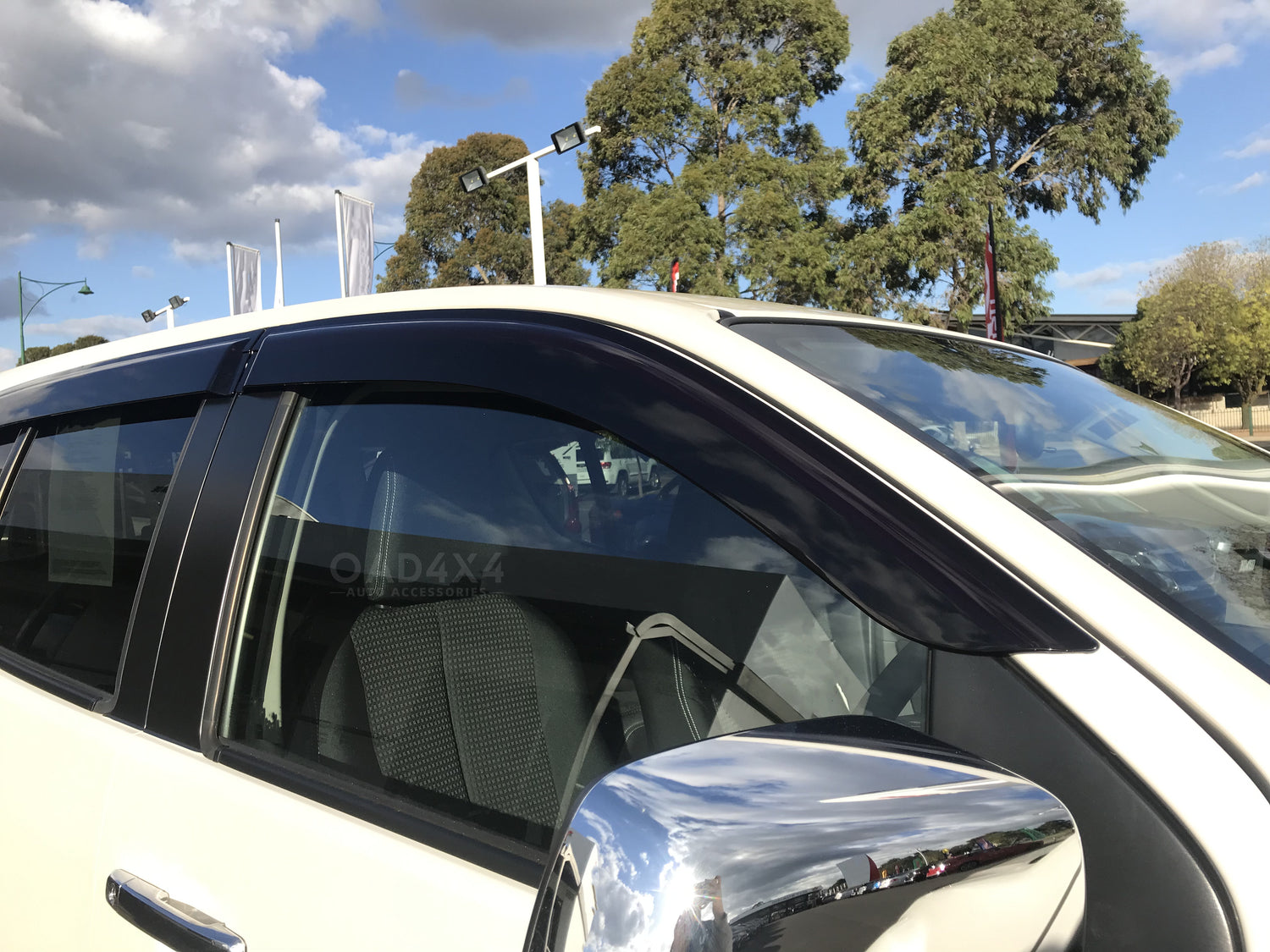 Injection Weather Shields for Holden Trailblazer 2016-2020