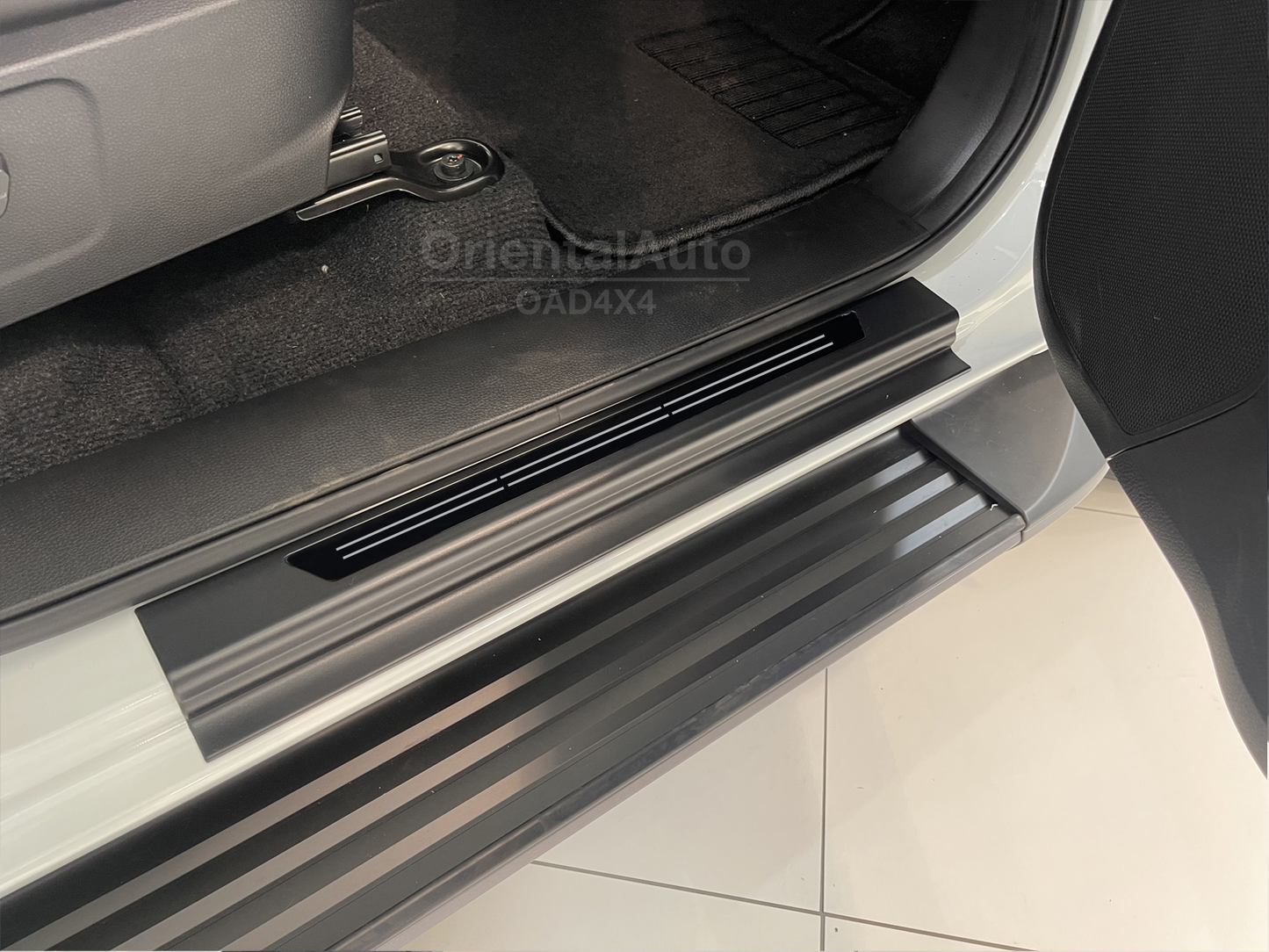 OAD 5D TPE Floor Mats & Black Door Sills Protector for ISUZU MUX MU-X 2021+ Tailored Door Sill Covered Floor Mat Liner Car Mats + Stainless Steel Scuff Plates
