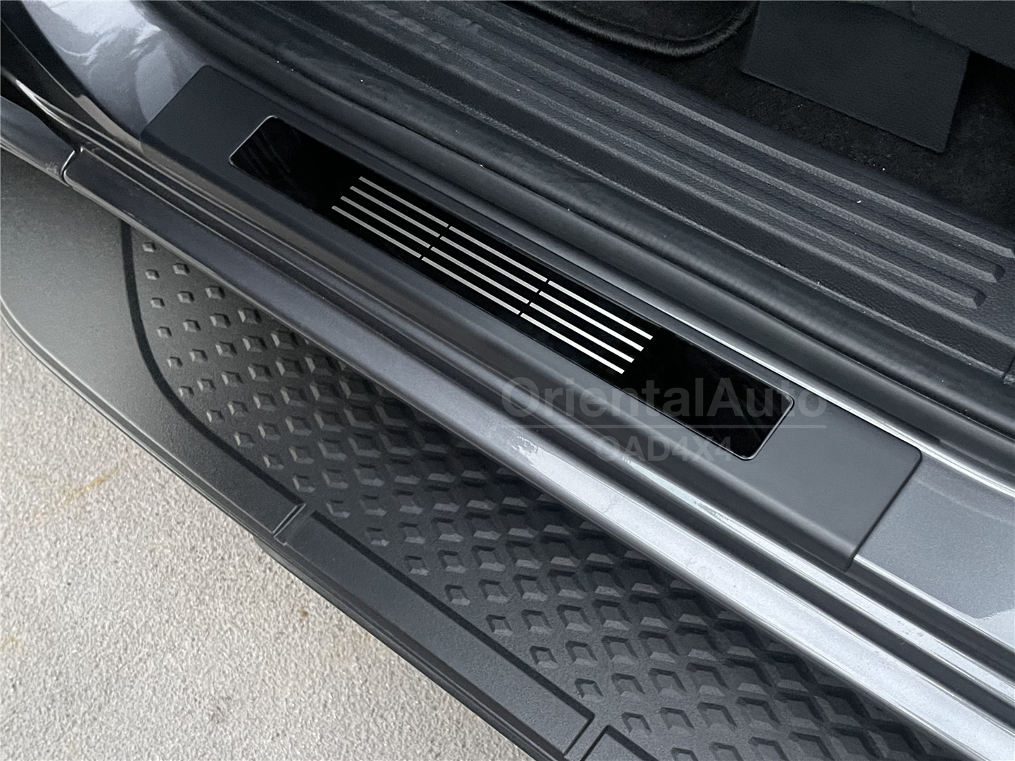 5D Floor Mats & Black Door Sills Protector fit Ford Ranger Dual Cab Next-Gen 2022-Onwards Tailored TPE Door Sill Covered Floor Mat Liner Car Mats + Stainless Steel Scuff Plates