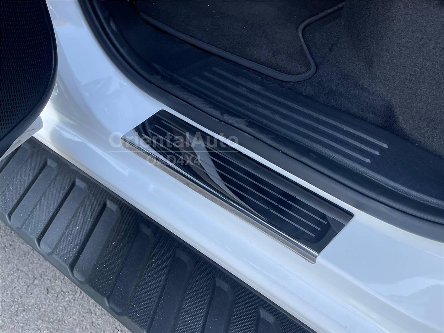 Pre-order 5D Floor Mats & Door Sills Protector For Volkswagen Amarok NF Series Dual Cab 2023-Onwards MY23 Floor Mat Liner + Stainless Steel Scuff Plate Side Kick Door Sill Protector