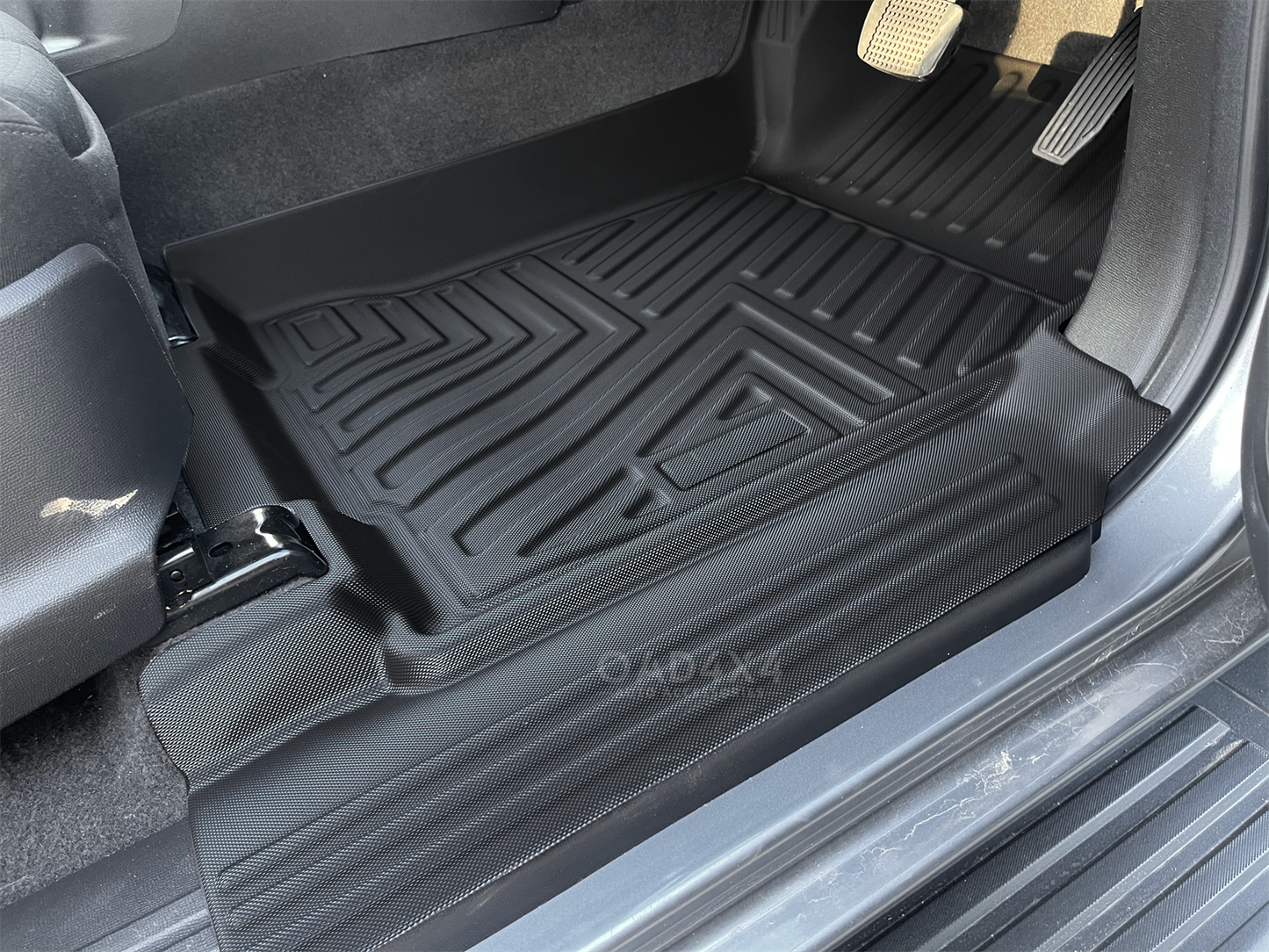 Floor Mats for Holden Colorado RG Single / Extra Cab 2012-Onwards Tailored TPE 5D Door Sill Covered Car Floor Mat Liner