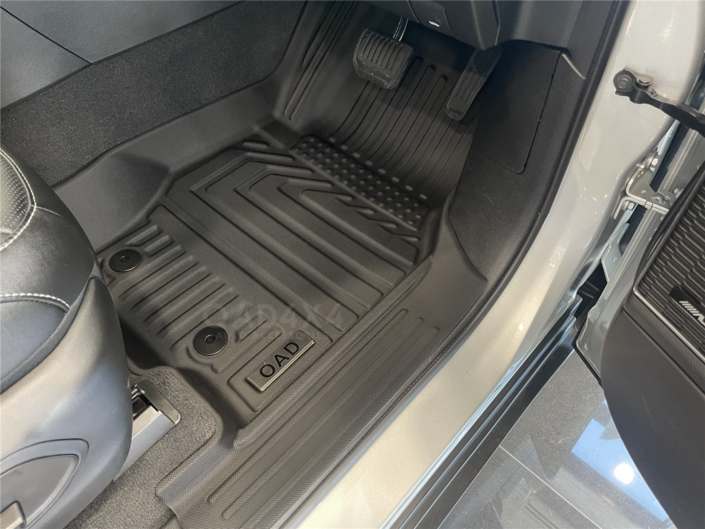 5D TPE Floor Mats & 3D Cargo Mat Boot Mat for Jeep Grand Cherokee 5 Seats 2021-Onwards Door Sill Covered