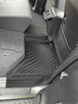 Floor Mats & Door Sill Protector for Toyota Hilux Manual Transmission Dual Cab 2015-Onwards