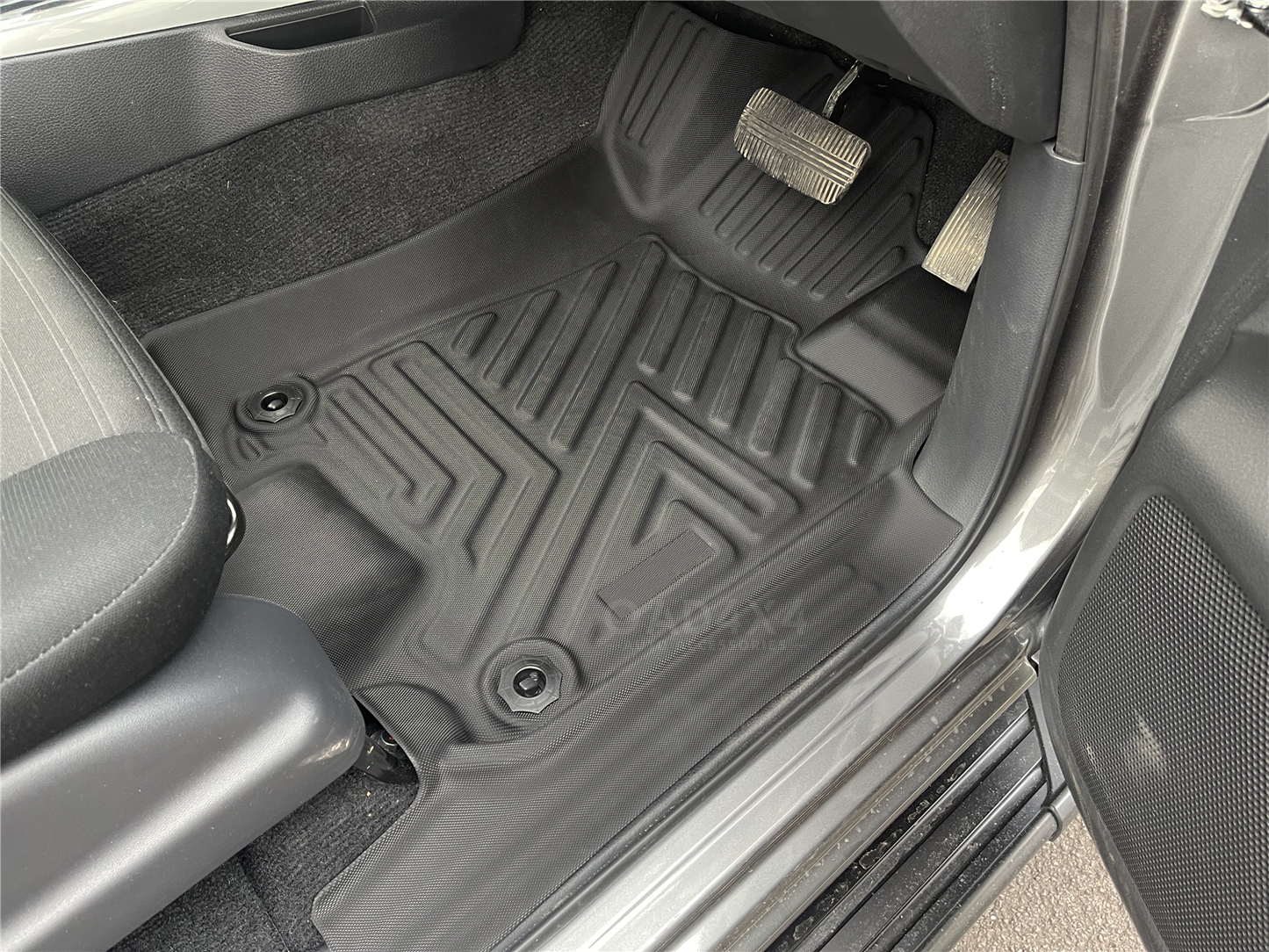 5D TPE 2pcs Floor Mats for Nissan Navara NP300 D23 Single / Extra Cab 2015-Onwards Tailored Door Sill Covered Car Floor Mat Liner
