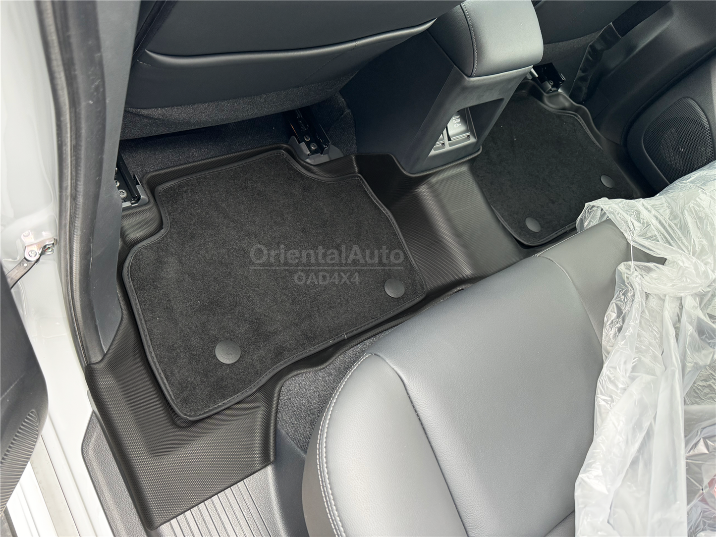 5D TPE Floor Mats for Mitsubishi Pajero Sport 2015-Onwards Door Sill Covered Car Floor Mat Liner + Upper Detachable Carpet