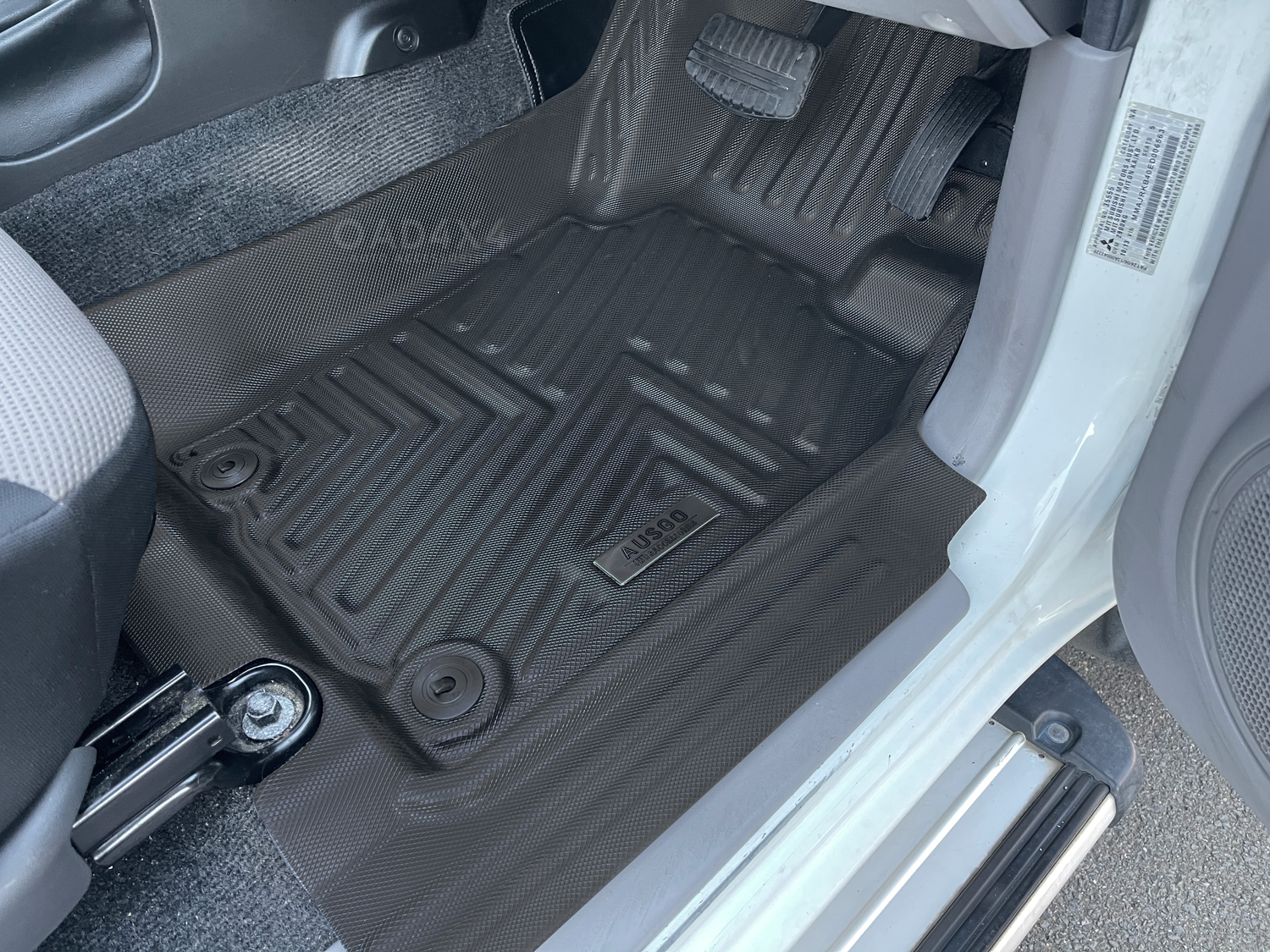 3D/5D All-Weather Floor Mats For Mitsubishi Triton MQ MR (2015-2023) - TPE Rubber Liners