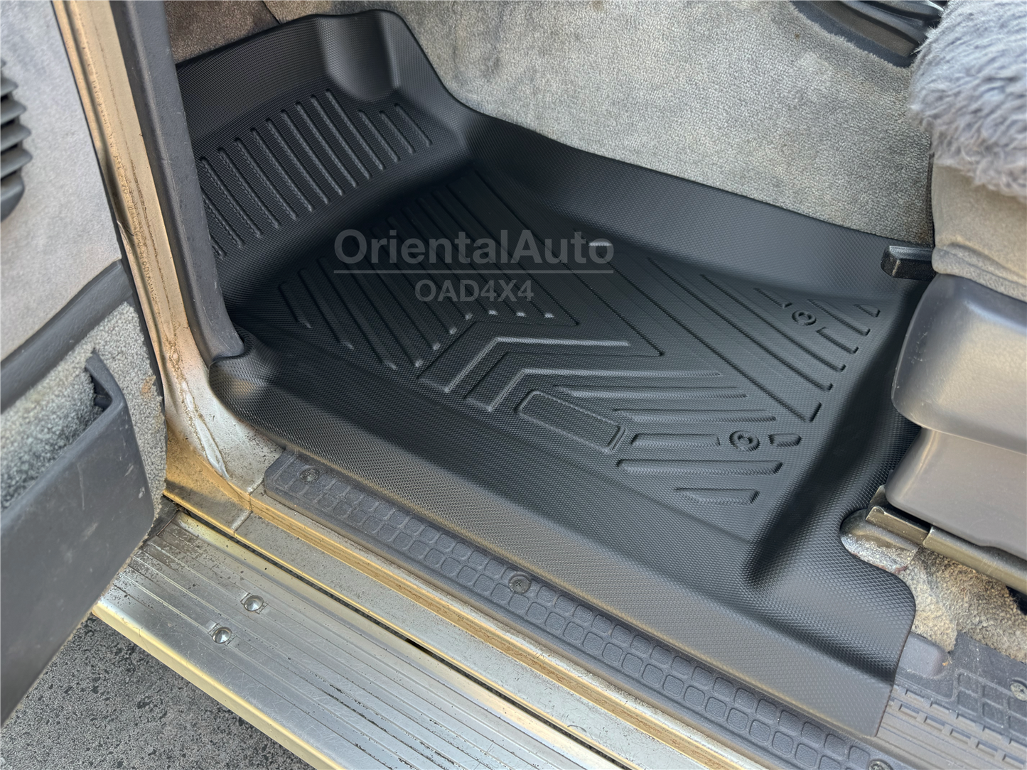 5D TPE Floor Mats for Nissan Patrol GQ Series Y60 1988-1997 Tailored Door Sill Covered Car Floor Mat Liner