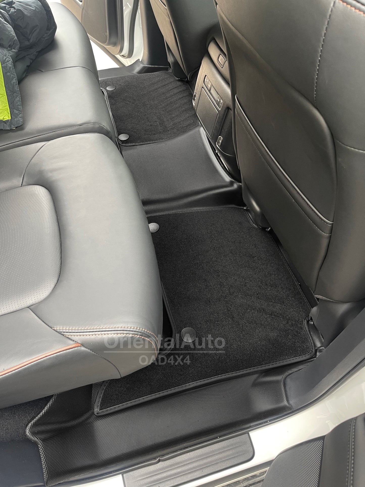 3 Rows 5D TPE Floor Mats for Nissan Patrol Y62 2012-Onwards Door Sill Covered Car Floor Mats Liner + Detachable Carpet