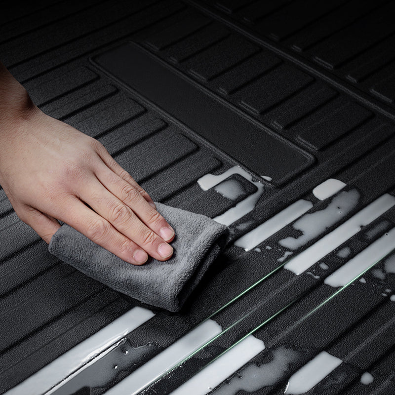 OAD Car Floor Mats are easy to clean.