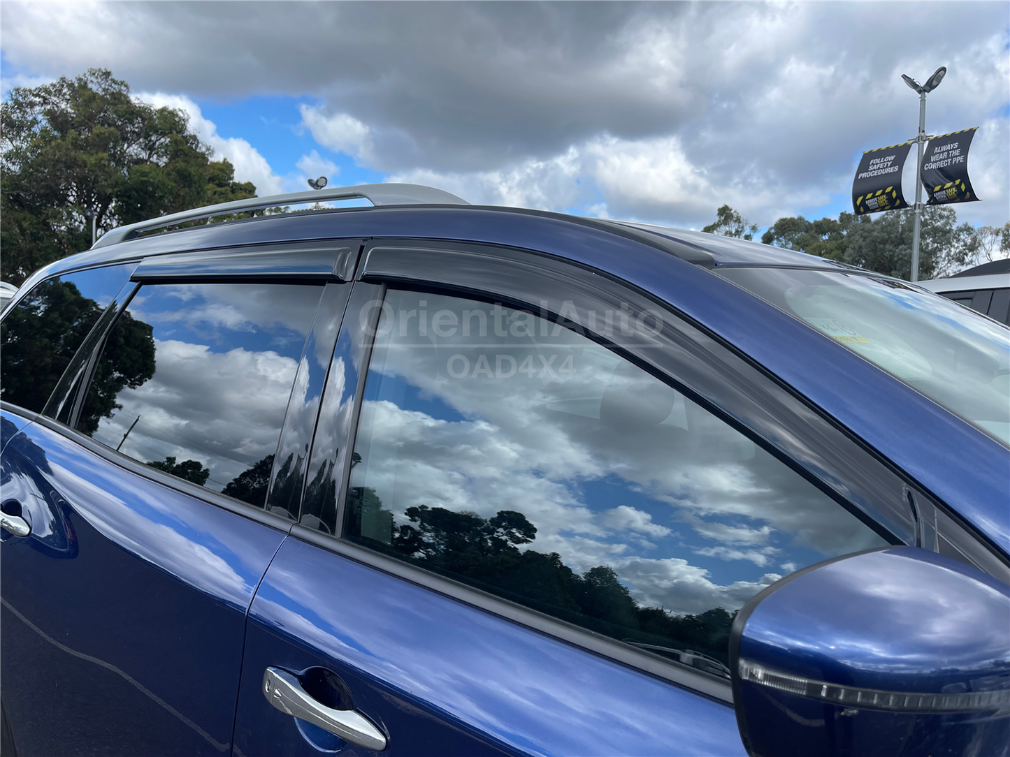 Luxury Weathershields For Nissan Pathfinder R52 Series 2013-2021 Weather Shields Window Visors
