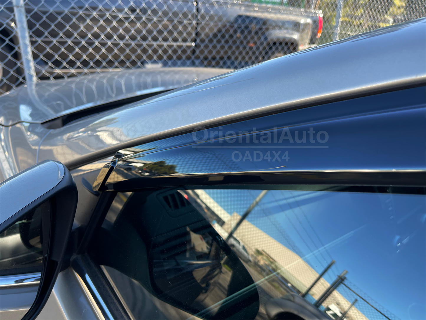 Luxury Weathershields Weather Shields Window Visor For Toyota Camry 2015-2017