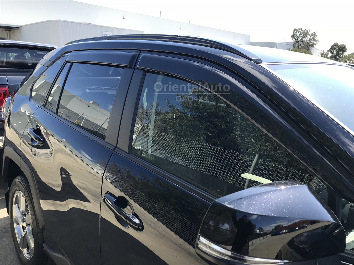 Luxury Weathershield & Injection Modeling Bonnet Protector for Toyota RAV4 2019+ Weather Shields Window Visor + Hood Protector Bonnet Guard for RAV 4