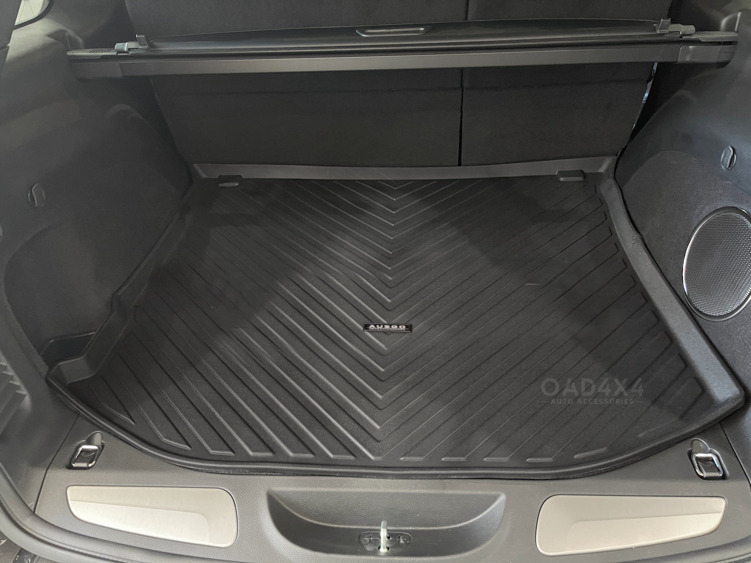 WeatherTech Floor Mats, Carpets & Cargo Liners For 2011 Jeep Grand Cherokee For Sale