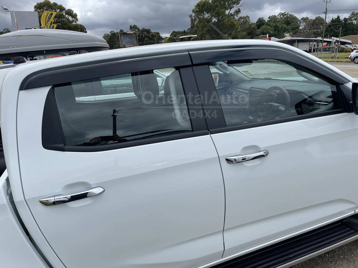 Injection Weather Shields & Stainless Steel Door Sills For Mazda BT-50 BT50 Dual Cab 2020-Onwards Window Visors Weathershields Scuff Plates