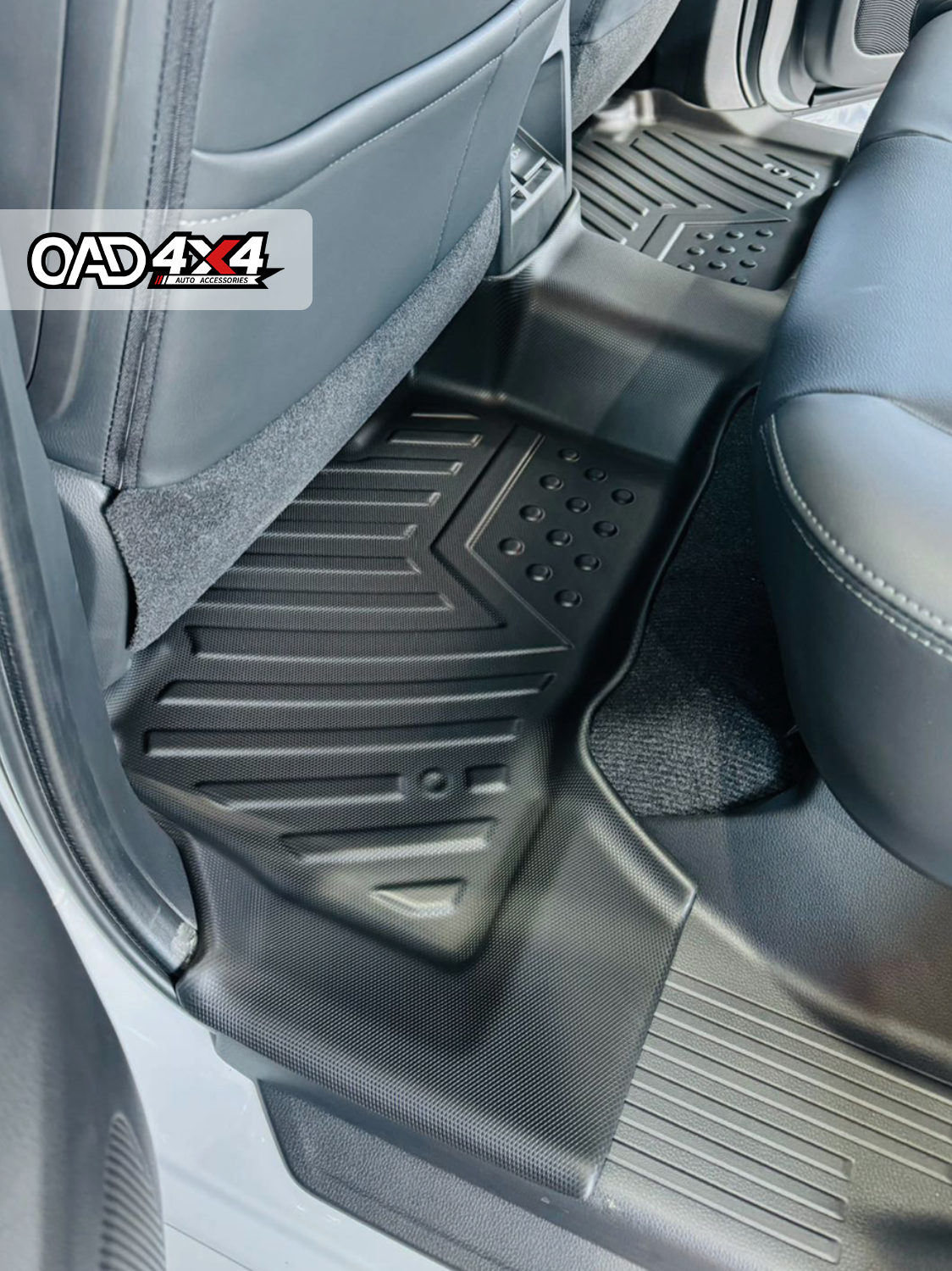 5D TPE Car Floor Mats for Mitsubishi Pajero Sport 2015-Onwards
