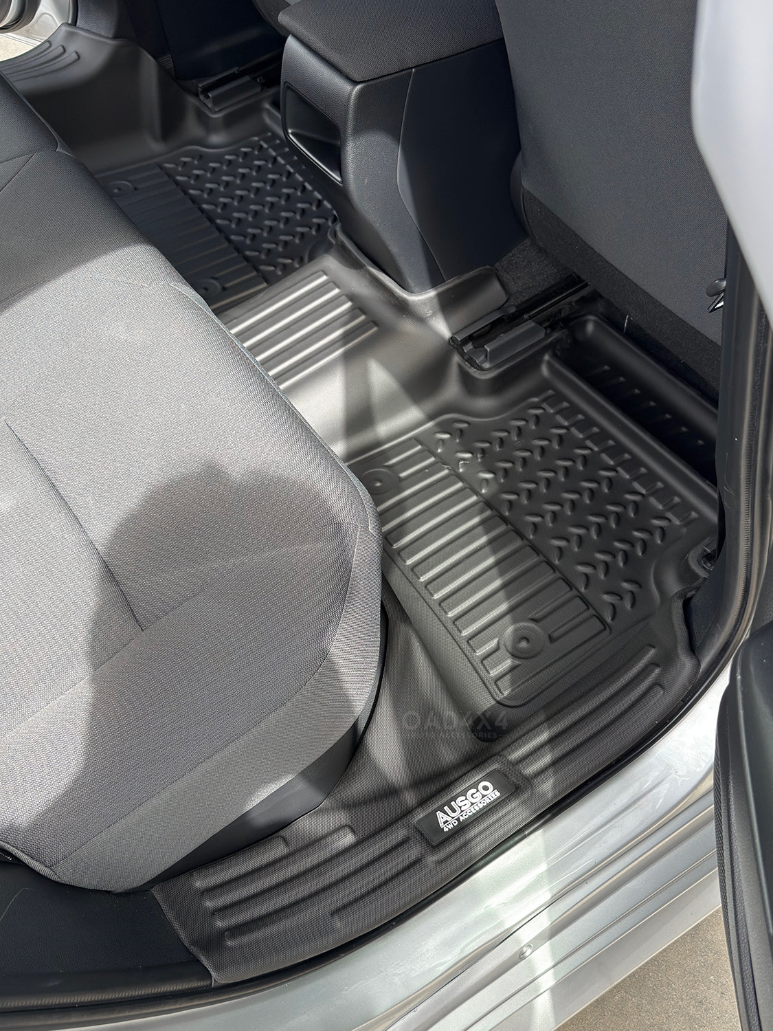 7D TPE Car Floor Mats for Toyota Corolla Sedan 2019-Onwards